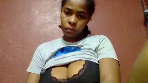 rovaelyah online show from 06/04/26, 02:50