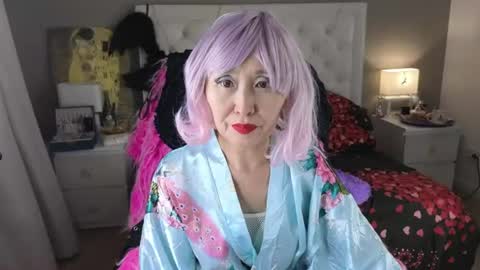Snapshot of roxalanastar chatting on 07/17/26, 10:00 Roxalana online show from 07/17/26, 10:00