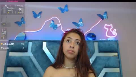 Snapshot of roxan_fox_ chatting on 04/25/26, 03:09 Roxane online show from 04/25/26, 03:09