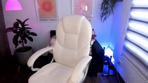 Rox online show from 03/06/25, 01:35