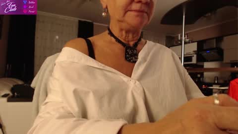 Roxana online show from 12/06/24, 02:17