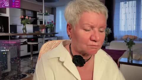 Roxana online show from 02/27/25, 02:43