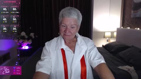 Snapshot of roxana_brooks chatting on 01/09/26, 01:47 Roxana online show from 01/09/26, 01:47