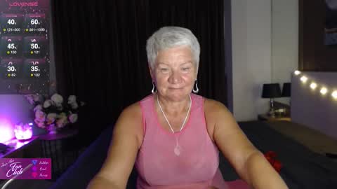 Snapshot of roxana_brooks chatting on 01/16/26, 01:59 Roxana online show from 01/16/26, 01:59