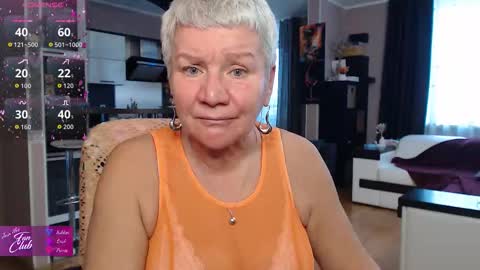 Snapshot of roxana_brooks chatting on 02/17/26, 02:13 Roxana online show from 02/17/26, 02:13