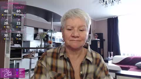 Snapshot of roxana_brooks chatting on 03/25/26, 01:17 Roxana online show from 03/25/26, 01:17