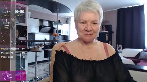 Snapshot of roxana_brooks chatting on 04/06/26, 02:29 Roxana online show from 04/06/26, 02:29