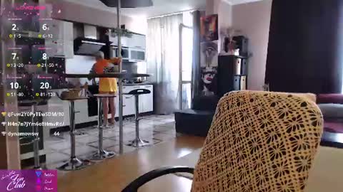 Snapshot of roxana_brooks chatting on 06/21/26, 02:41 Roxana online show from 06/21/26, 02:41