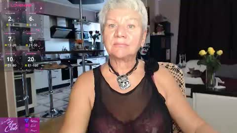 Snapshot of roxana_brooks chatting on 06/28/26, 04:57 Roxana online show from 06/28/26, 04:57