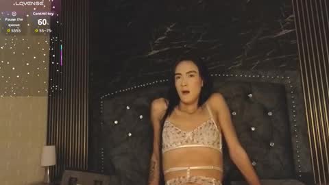 Snapshot of roxana_scottt chatting on 11/06/25, 12:17 roxana_scottt online show from 11/06/25, 12:17