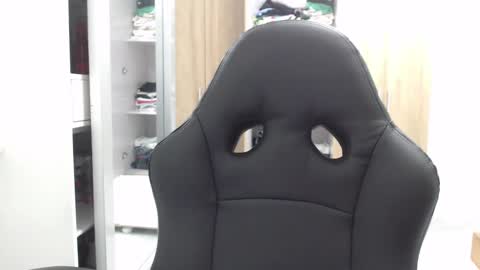 Snapshot of roxanalove7 chatting on 12/18/24, 05:04 Roxana online show from 12/18/24, 05:04