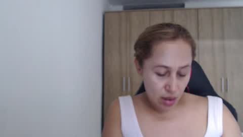 Snapshot of roxanalove7 chatting on 09/21/25, 09:05 Roxana online show from 09/21/25, 09:05