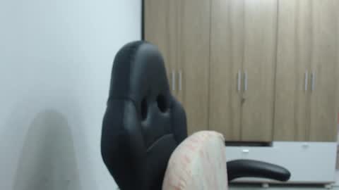 Snapshot of roxanalove7 chatting on 10/03/25, 10:51 Roxana online show from 10/03/25, 10:51