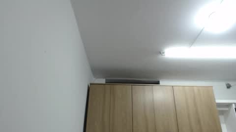 Snapshot of roxanalove7 chatting on 10/30/25, 03:30 Roxana online show from 10/30/25, 03:30