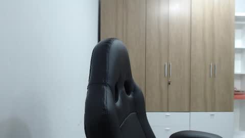 Snapshot of roxanalove7 chatting on 07/06/26, 12:07 Roxana online show from 07/06/26, 12:07