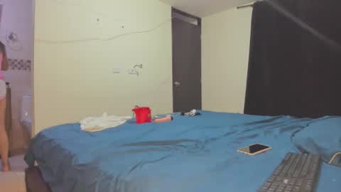 roxanasexy2025 online show from 03/01/25, 10:34