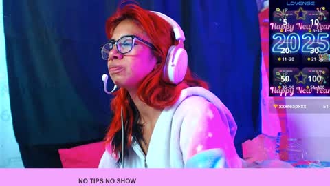 Snapshot of roxanbunny chatting on 01/09/25, 06:06 roxxy online show from 01/09/25, 06:06