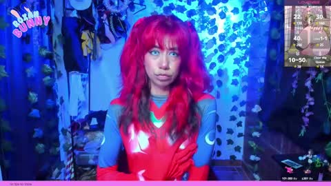 Snapshot of roxanbunny chatting on 03/07/25, 04:13 roxxy online show from 03/07/25, 04:13