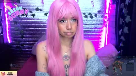 Snapshot of roxanbunny chatting on 03/17/26, 05:22 roxxy online show from 03/17/26, 05:22