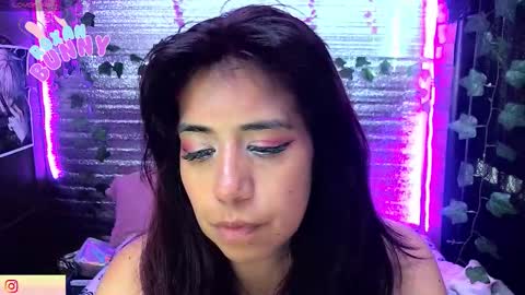 Snapshot of roxanbunny chatting on 03/21/26, 08:23 roxxy online show from 03/21/26, 08:23