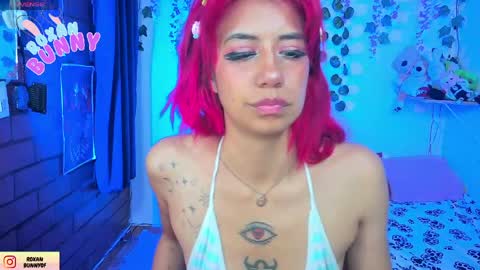 Snapshot of roxanbunny chatting on 06/05/26, 05:36 roxxy online show from 06/05/26, 05:36