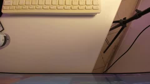 Snapshot of roxanedewalle chatting on 02/17/26, 07:16 Roxane online show from 02/17/26, 07:16