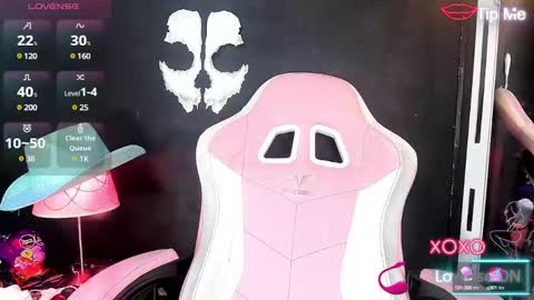 Roxane  online show from 02/22/25, 10:07