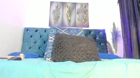 Snapshot of roxanna_0 chatting on 04/30/26, 10:54 Roxanna online show from 04/30/26, 10:54