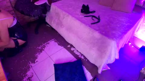 roxanne_han online show from 03/18/26, 12:19