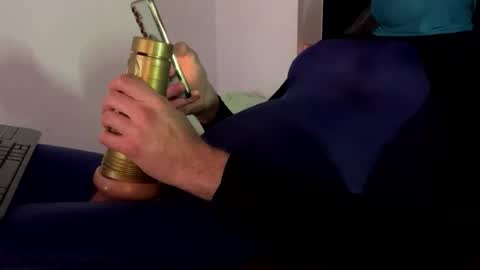 Snapshot of roxi6969 chatting on 11/05/25, 07:03 Power play online show from 11/05/25, 07:03