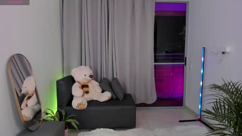  R O X I E  online show from 01/23/25, 12:04