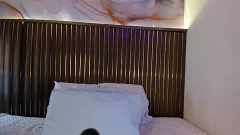 Roxie  online show from 02/19/26, 12:23