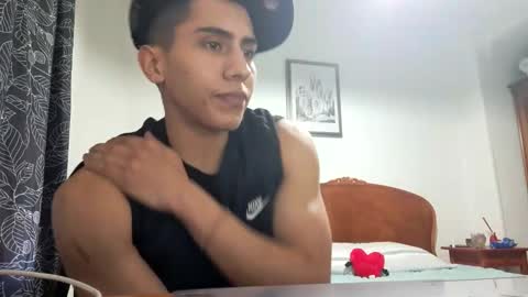 roxo10 online show from 03/26/26, 05:18