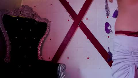 roxxan_sanchez online show from 02/25/26, 08:40