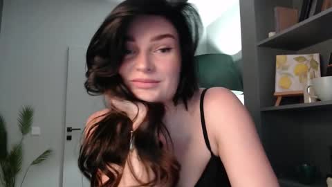 roxxiejet online show from 11/04/25, 10:03