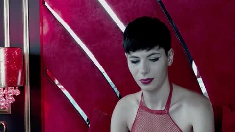 Snapshot of roxxy_rouge chatting on 10/06/25, 04:15 Roxy online show from 10/06/25, 04:15