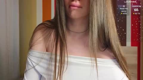 Roxy online show from 02/25/26, 02:43