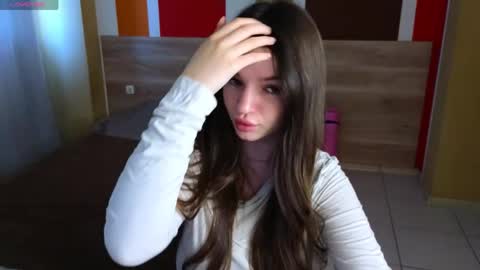 Roxy online show from 03/31/26, 04:24