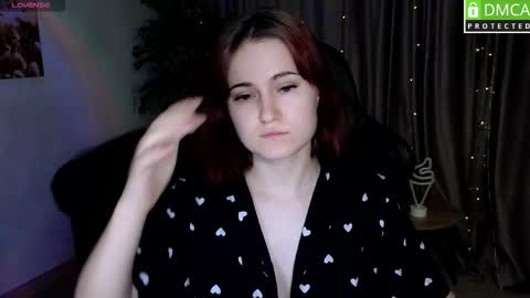 Roxy fiery online show from 10/19/25, 01:06