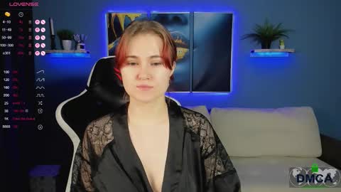 Roxy fiery online show from 11/17/25, 01:11