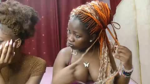 Roxy online show from 04/04/26, 04:15