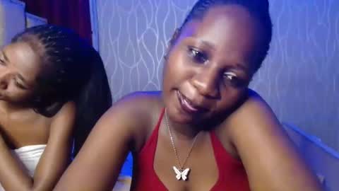 Snapshot of roxy_heather chatting on 05/29/26, 10:52 Roxy online show from 05/29/26, 10:52