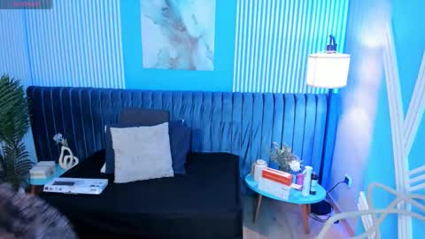 Roxy hell online show from 11/29/25, 12:19