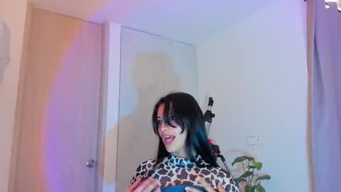 Roxy hell online show from 03/07/26, 07:00
