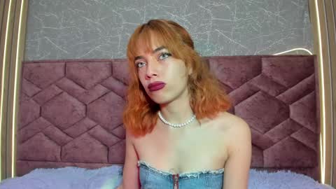 Snapshot of roxy_jones_ chatting on 02/06/25, 08:23 roxy_jones_ online show from 02/06/25, 08:23