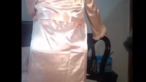 Rox online show from 10/10/25, 11:26