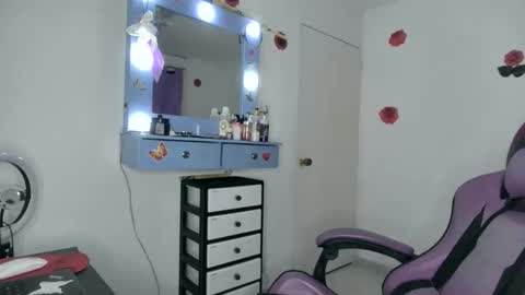 Roxy online show from 03/15/26, 03:56