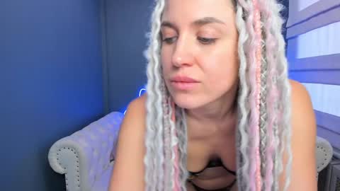 Roxy online show from 12/22/24, 08:05