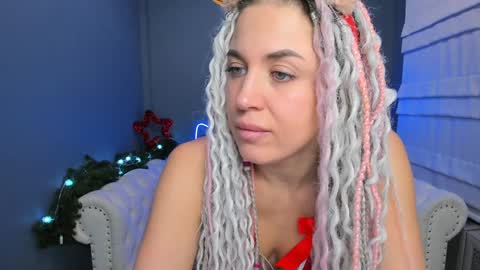 Roxy online show from 12/26/24, 01:18