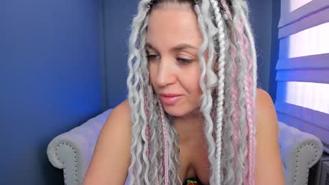 Roxy online show from 01/23/25, 05:24